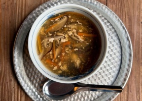 里山酸辣湯